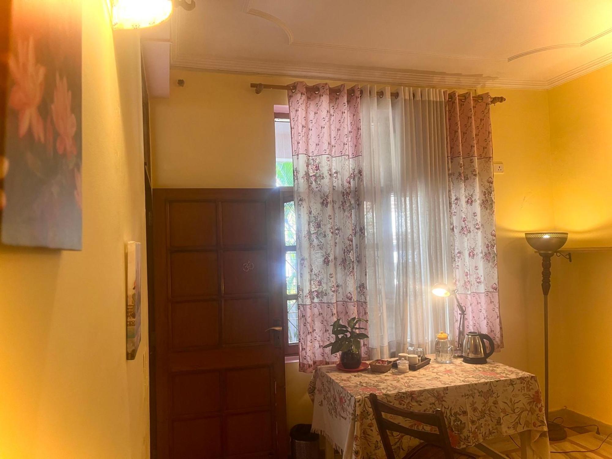 Ganga Vatika Boutique Hotel, Rishīkesh Extérieur photo