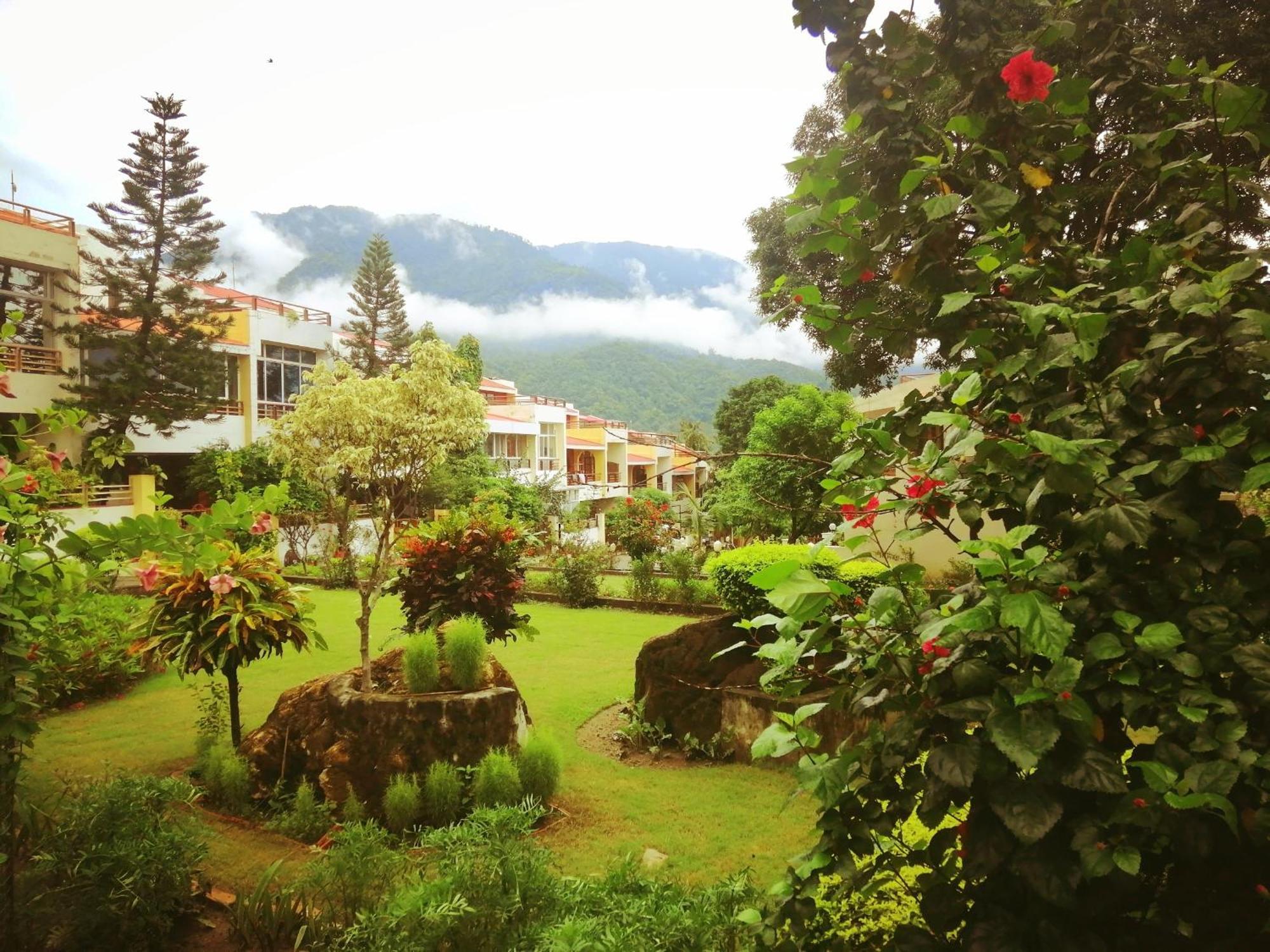 Ganga Vatika Boutique Hotel, Rishīkesh Extérieur photo