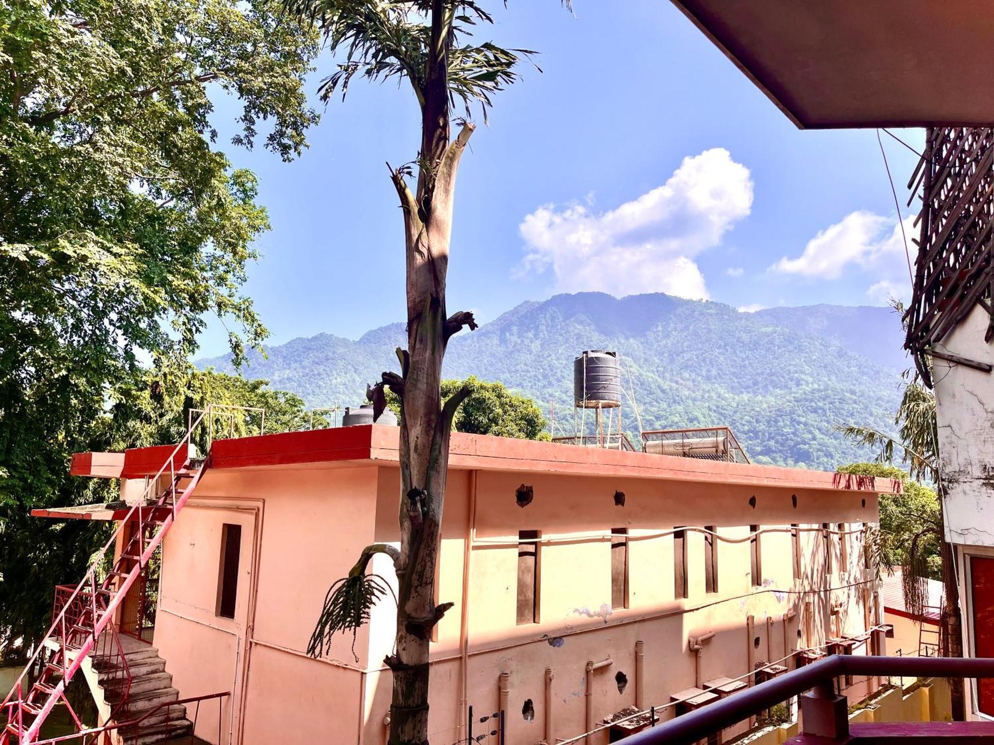 Ganga Vatika Boutique Hotel, Rishīkesh Extérieur photo