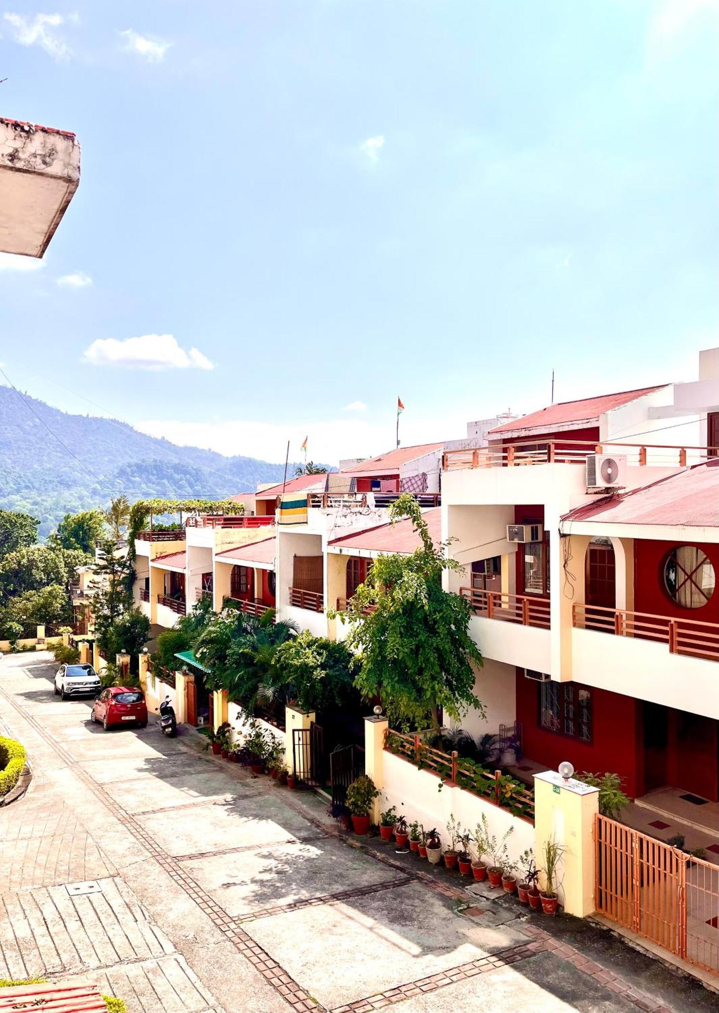 Ganga Vatika Boutique Hotel, Rishīkesh Extérieur photo